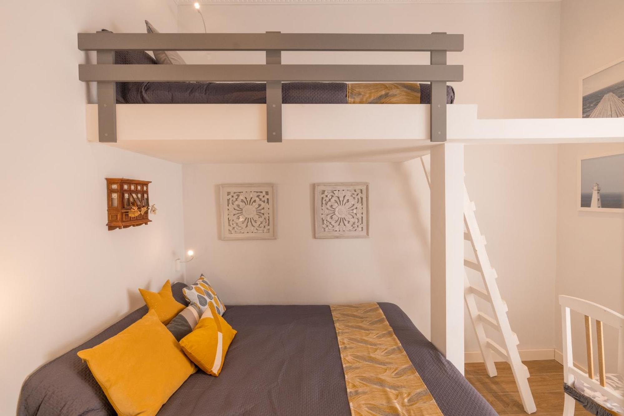 Encanto Townhouse Sliema Apartment Room photo